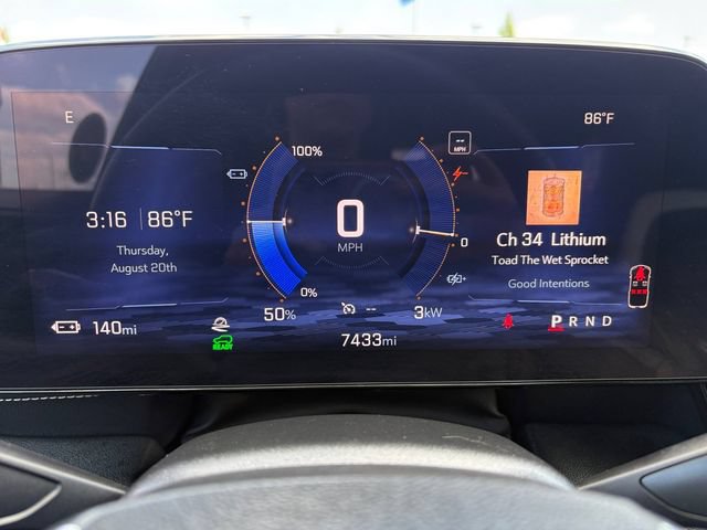Used 2024 Chevrolet Blazer EV LT AWD/4WD image 26