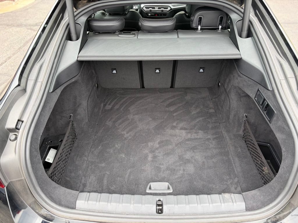 Used 2023 BMW i4 eDrive40 w/ Premium Package RWD image 8