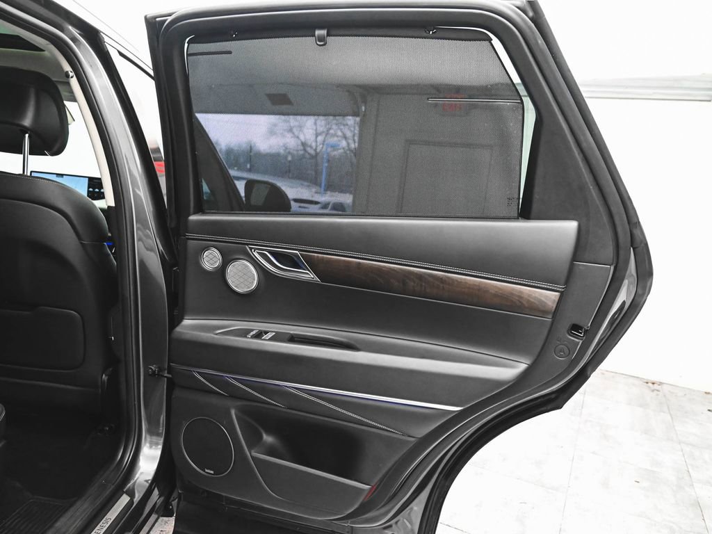 Used 2023 Genesis GV80 2.5T w/ Prestige Package AWD/4WD image 16