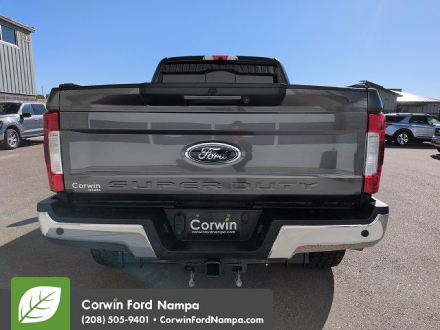 Used 2019 Ford F250 Lariat w/ Lariat Ultimate Package AWD/4WD image 4