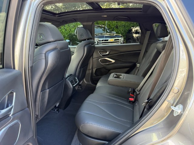Used 2026 Acura RDX SH-AWD image 14