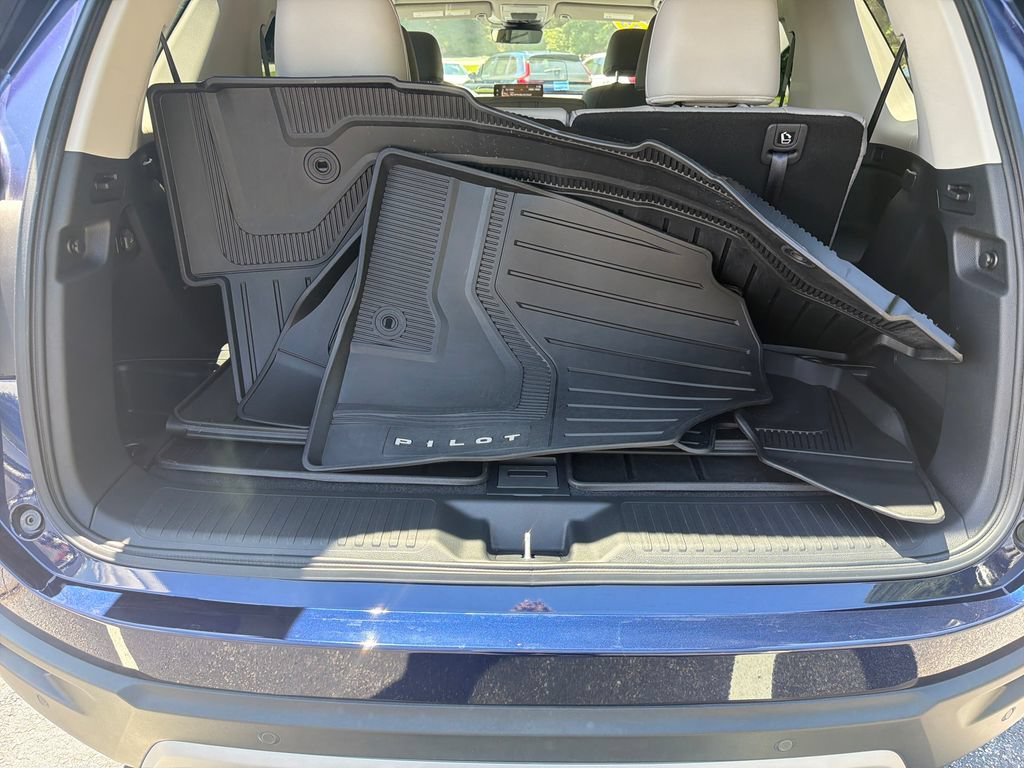 Used 2025 Honda Pilot EX-L image 30