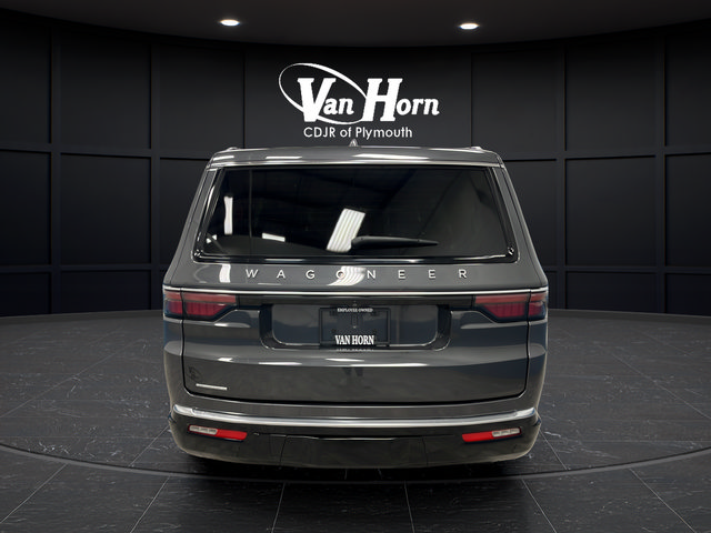 Used 2023 Jeep Wagoneer 4WD w/ Premium Group I image 6