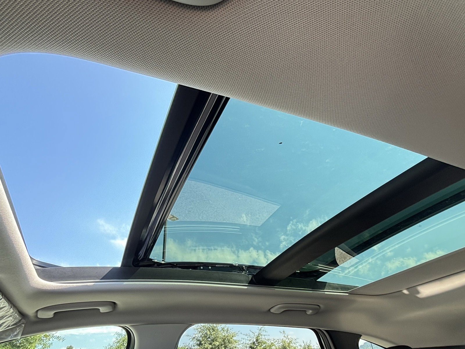 New 2025 Hyundai Tucson SEL image 18