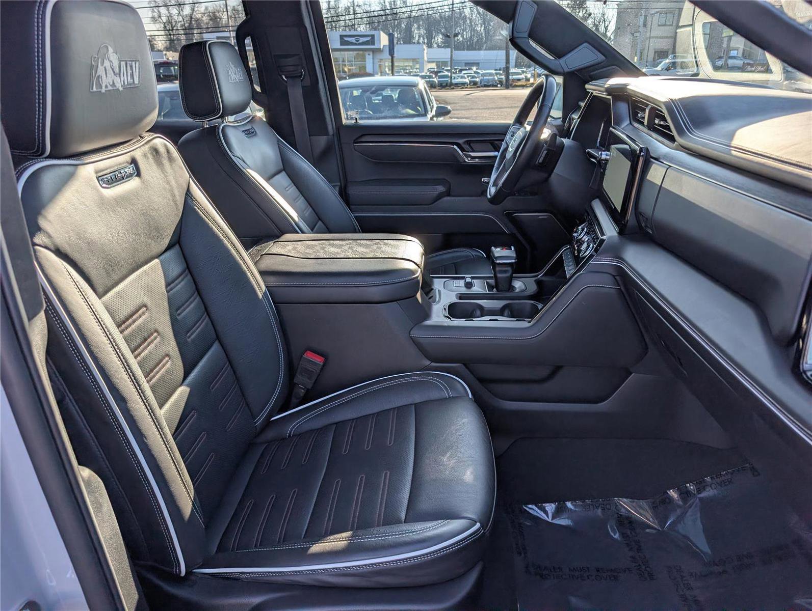 Used 2024 GMC Sierra 1500 AT4X w/ AT4X AEV Edition image 13