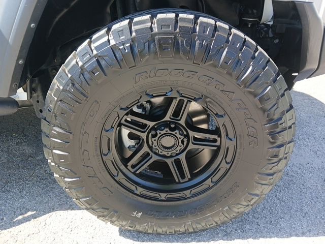 Used 2024 Jeep Wrangler Sport S image 56