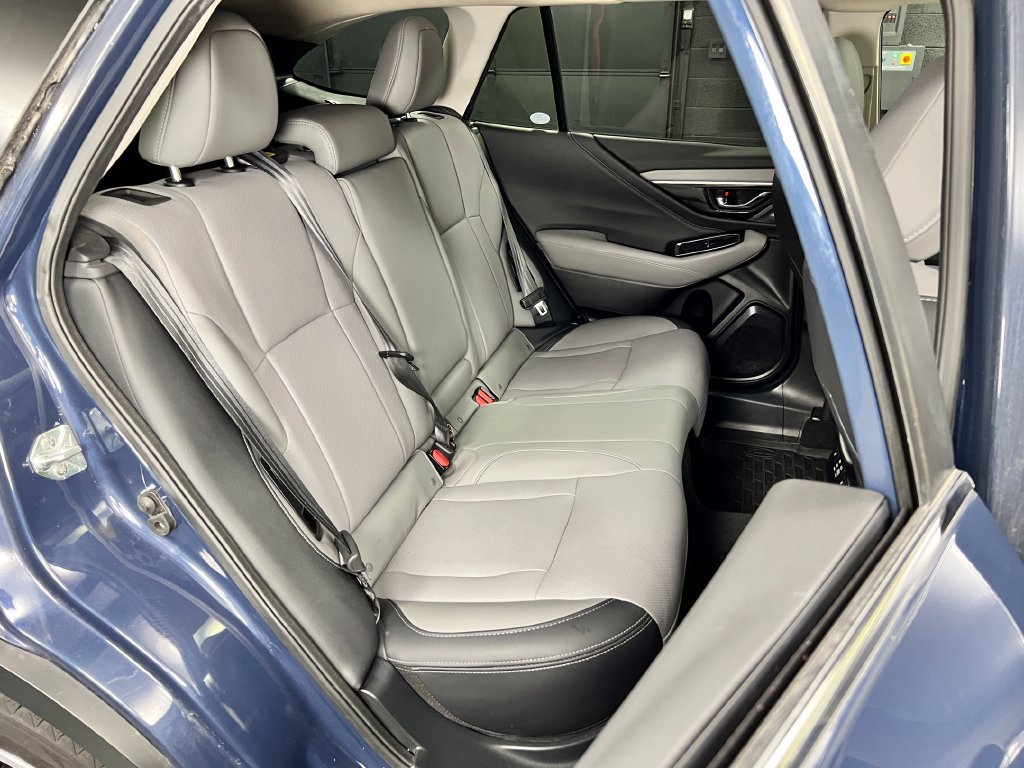 Used 2024 Subaru Outback Limited XT AWD/4WD image 19