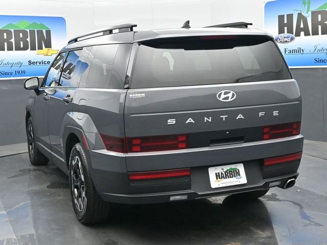 Used 2025 Hyundai Santa Fe SEL FWD image 4