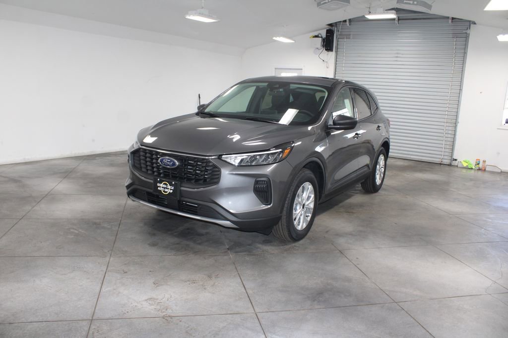 New 2026 Ford Escape Active w/ Cold Weather Package video 3