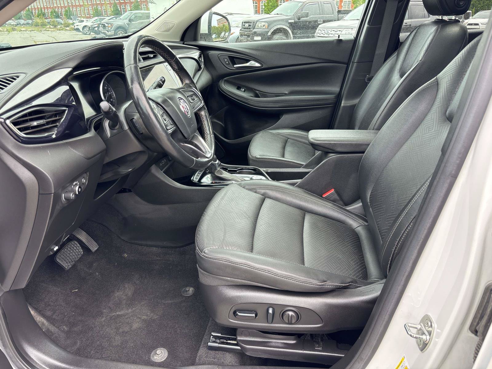 Used 2022 Buick Encore GX Essence w/ Experience Buick Package AWD/4WD image 10