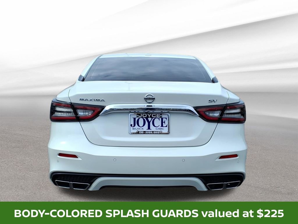 Used 2022 Nissan Maxima SV w/ Floor Mat Group FWD image 5