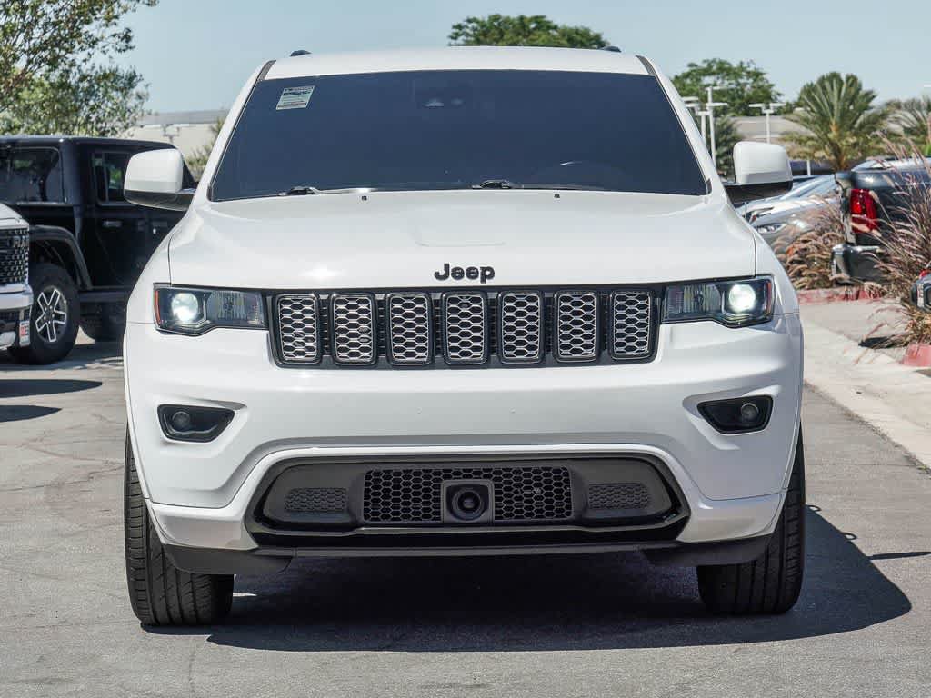Certified 2021 Jeep Grand Cherokee Laredo X RWD image 2