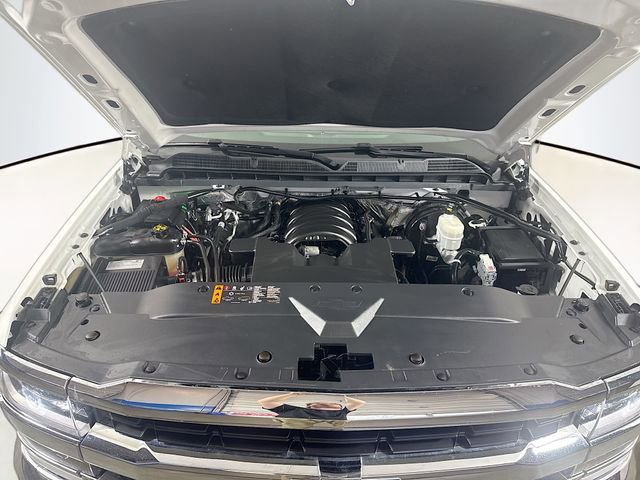 Used 2018 Chevrolet Silverado 1500 LT w/ All Star Edition image 30