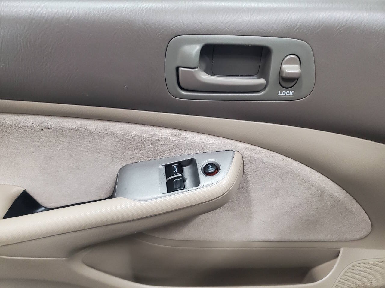 Used 2002 Honda Civic EX image 10