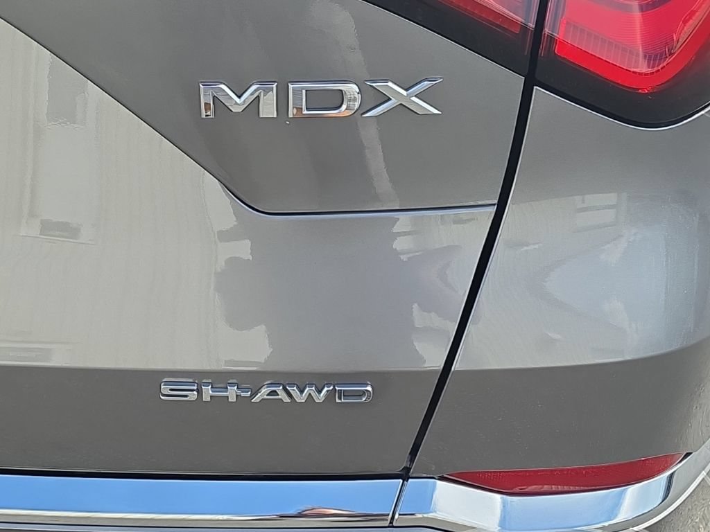 Used 2022 Acura MDX SH-AWD w/ Technology Package image 7