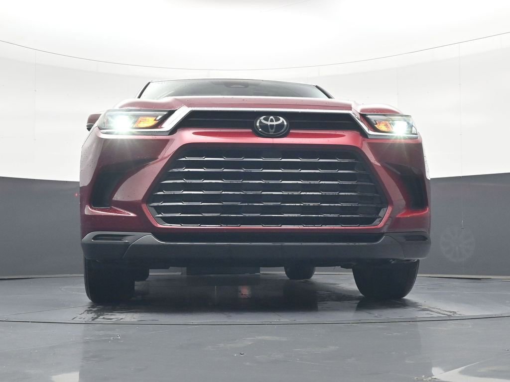Used 2024 Toyota Grand Highlander XLE image 18