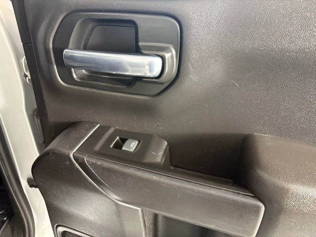 Used 2022 Chevrolet Silverado 1500 Custom image 19