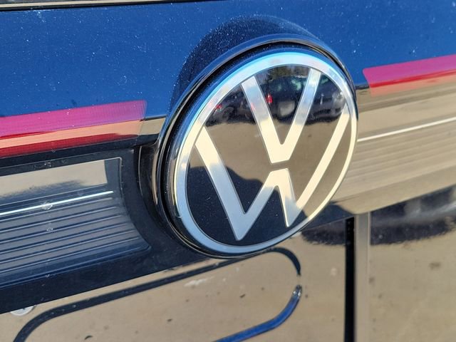 New 2026 Volkswagen Taos S image 8