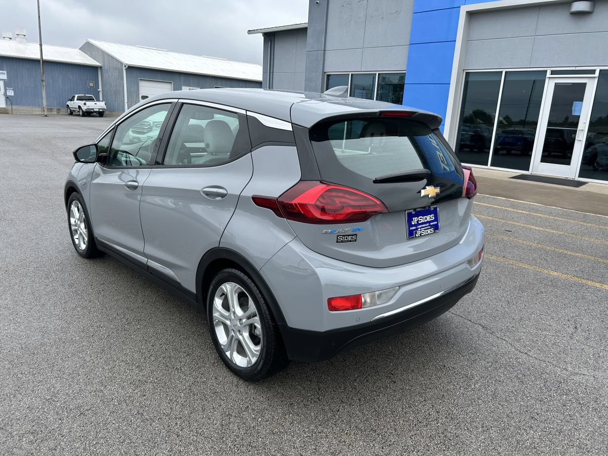 Used 2021 Chevrolet Bolt LT FWD image 6