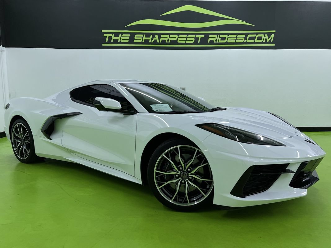 Used 2024 Chevrolet Corvette Stingray Coupe w/ Z51 Performance Package RWD image 1