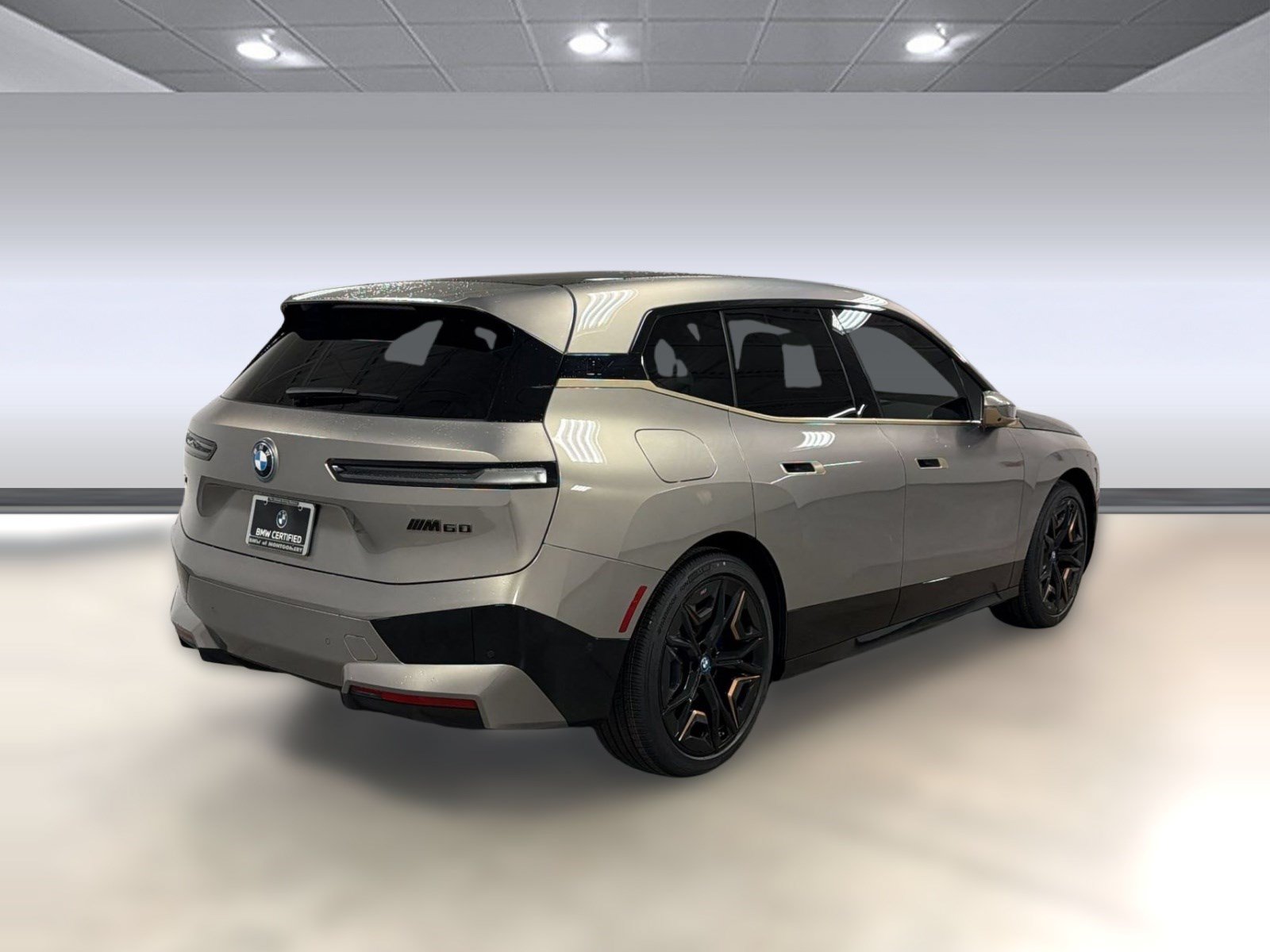 Used 2023 BMW iX M60 w/ Executive Package AWD/4WD image 9