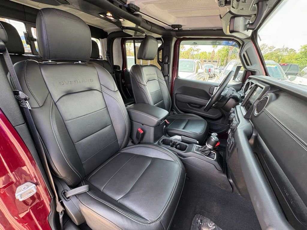 Used 2021 Jeep Gladiator Overland w/ Popular Equipment Package AWD/4WD image 28