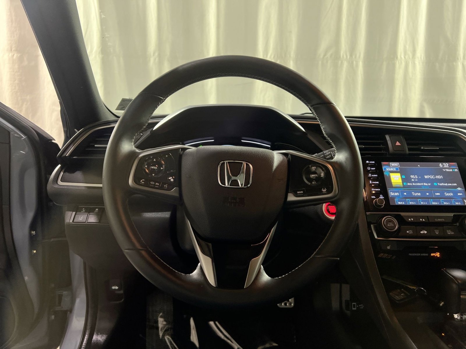 Used 2020 Honda Civic Sport Touring image 23