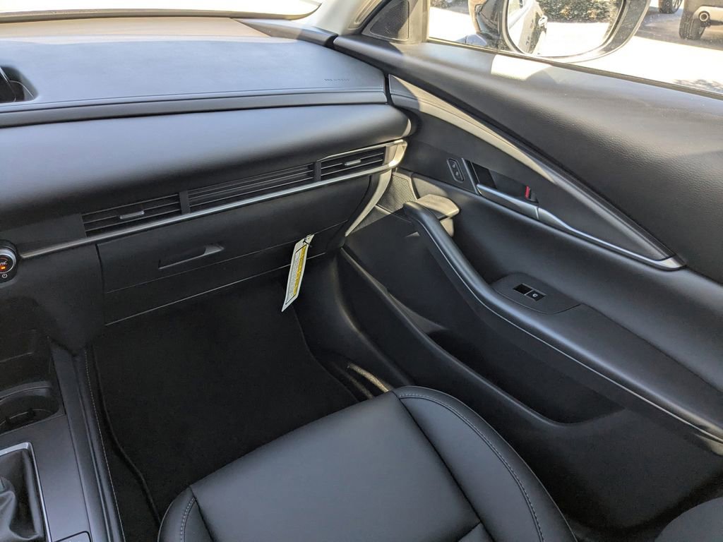 New 2026 MAZDA CX-30 AWD 2.5 S w/ Select Sport Pkg image 17