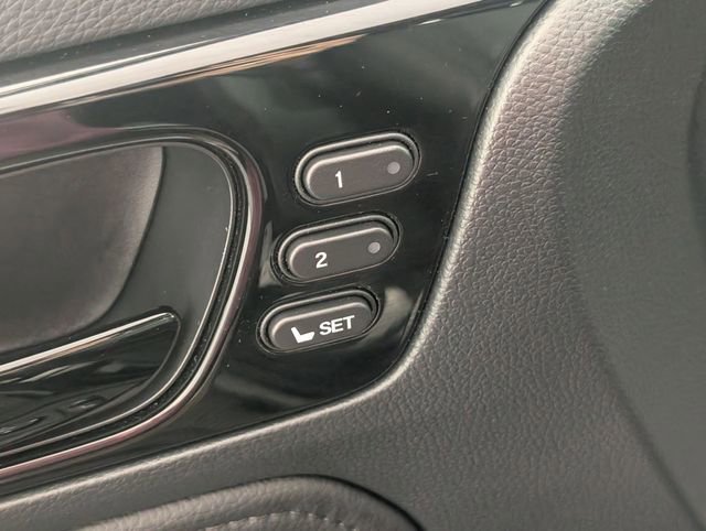 Used 2023 Honda Odyssey Touring image 11