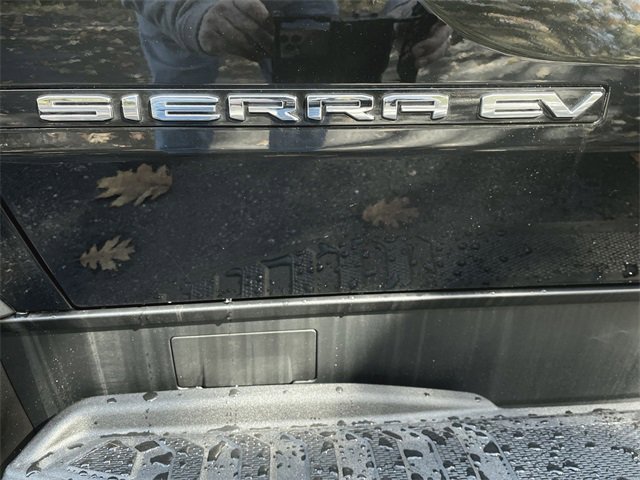 New 2026 GMC Sierra EV Elevation w/ Premium Package image 40