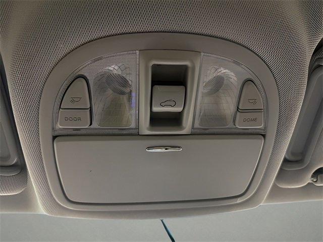 Used 2011 Hyundai Santa Fe Limited image 25