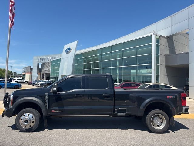 Used 2023 Ford F450 Lariat w/ Lariat Ultimate Package AWD/4WD image 2