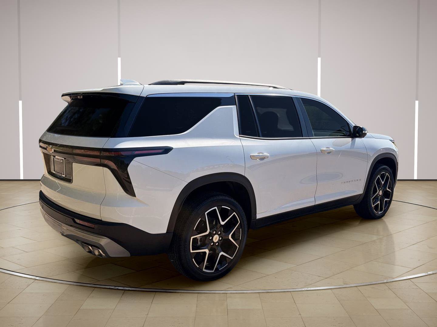 New 2026 Chevrolet Traverse LT w/ Driver Confidence Package FWD image 30