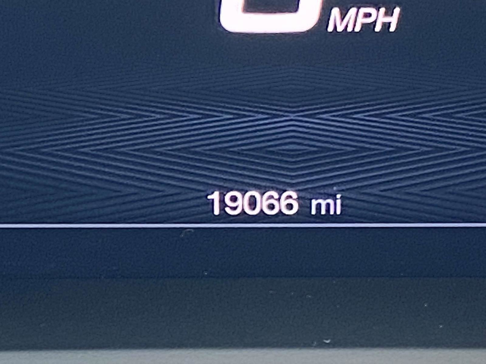 Used 2024 Alfa Romeo Stelvio Ti video 3