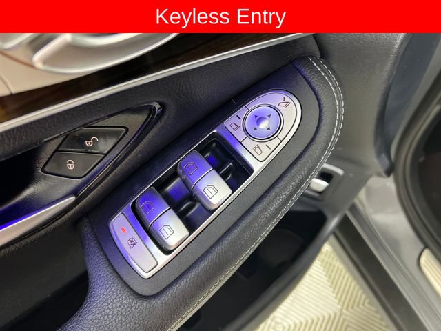 Used 2022 Mercedes-Benz GLC 300 image 12