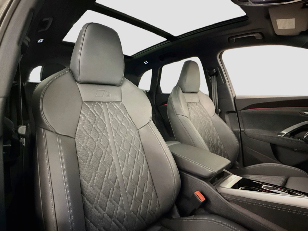 New 2026 Audi SQ5 Prestige AWD/4WD image 15