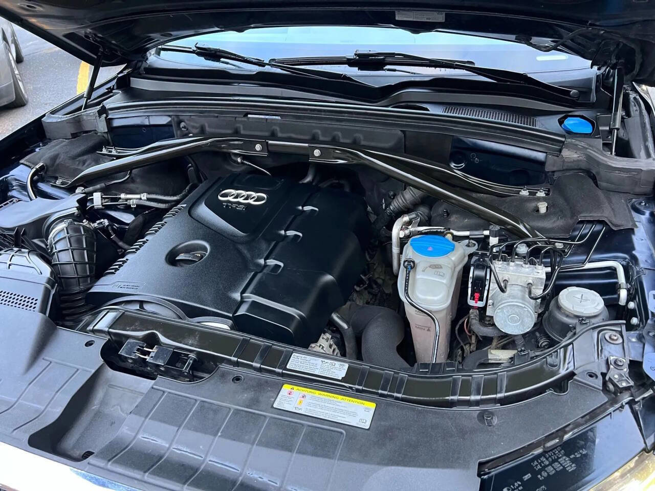 Used 2011 Audi Q5 2.0T Premium Plus image 9