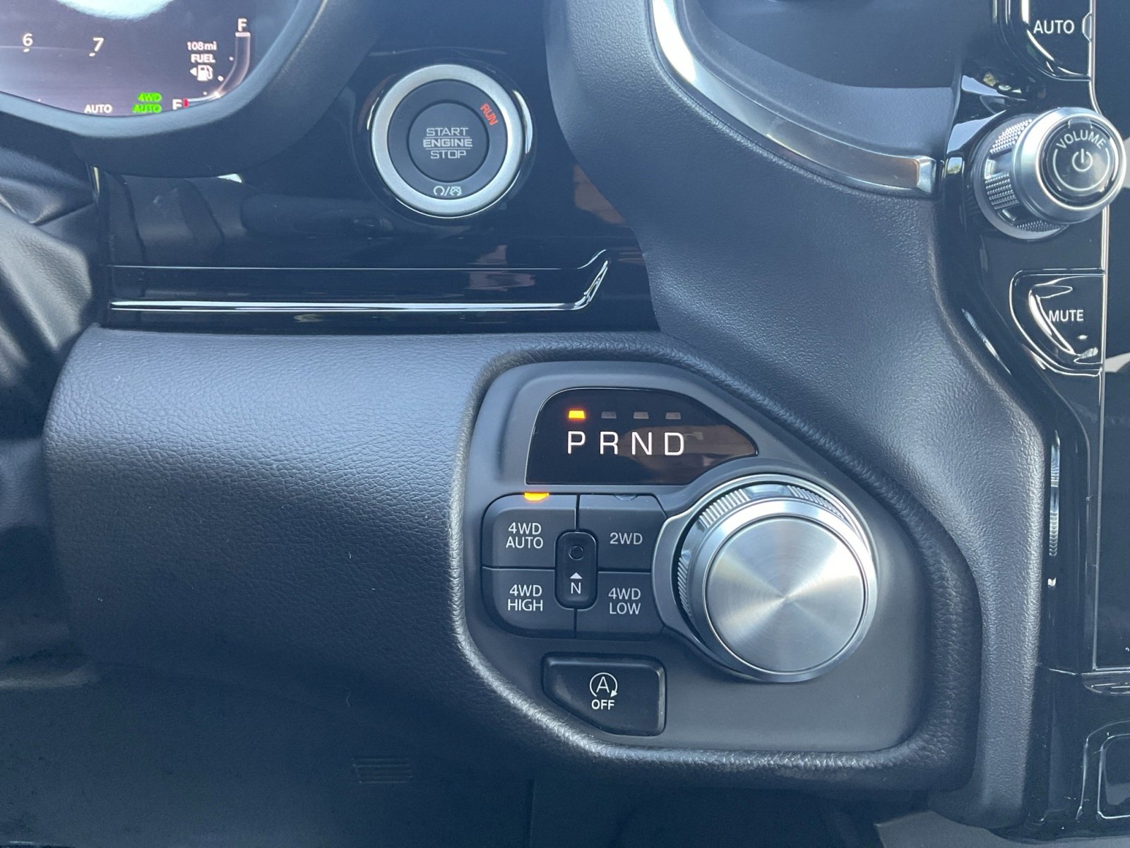 New 2026 RAM 1500 Laramie w/ Night Edition image 21