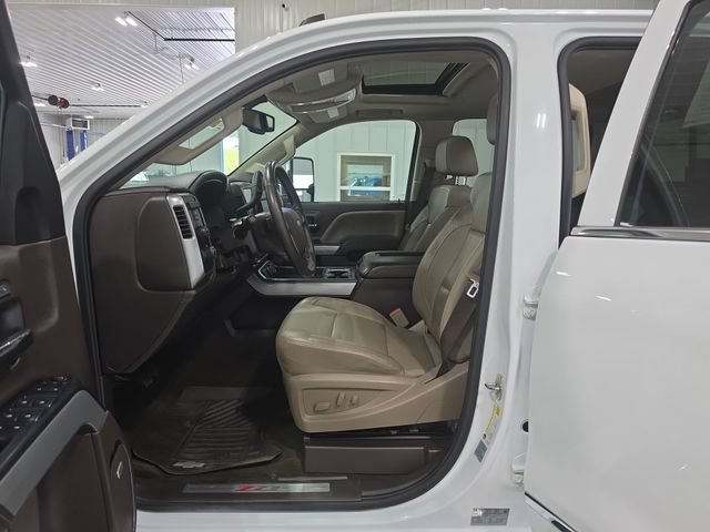 Used 2017 Chevrolet Silverado 2500 LTZ w/ Vortec Plus Package AWD/4WD image 23