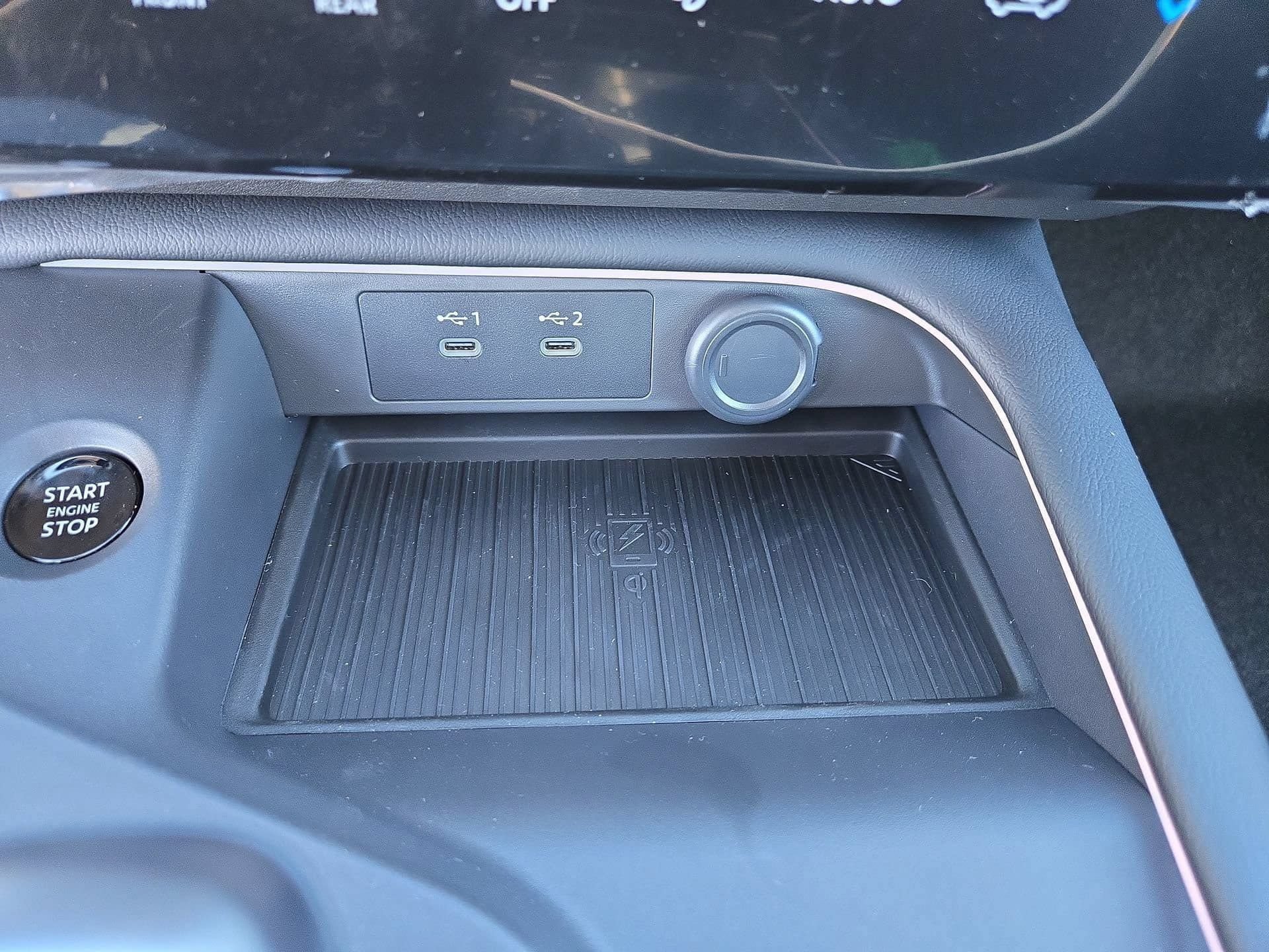 New 2026 Nissan Sentra SR w/ SR All Weather Package FWD image 27