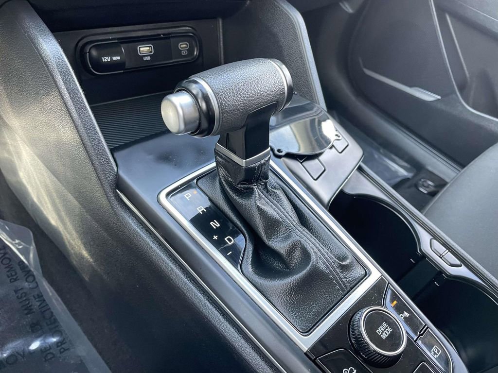 Used 2023 Kia Sportage LX image 41