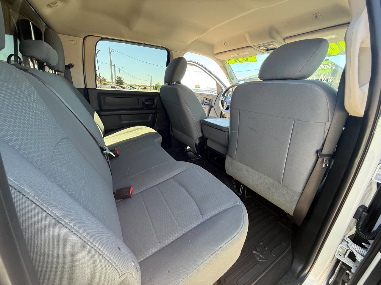 Used 2017 RAM 2500 Tradesman w/ Chrome Appearance Group AWD/4WD image 12