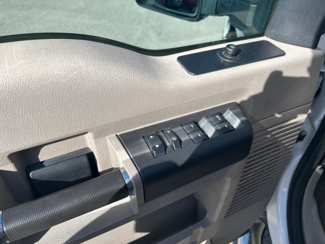 Used 2009 Ford F250 XL image 12