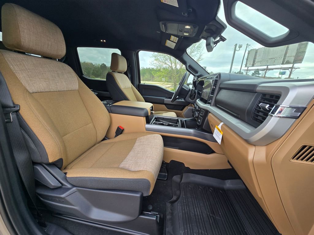 New 2026 Ford F350 XLT w/ XLT Premium Package image 16