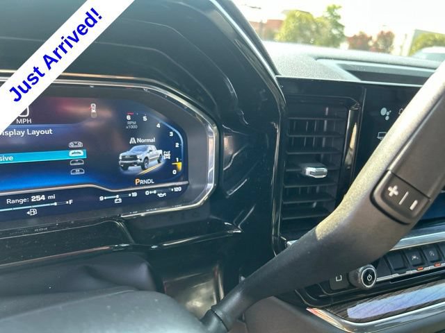 Used 2023 Chevrolet Silverado 1500 LT Trail Boss w/ LPO, Dark Essentials Package AWD/4WD image 27