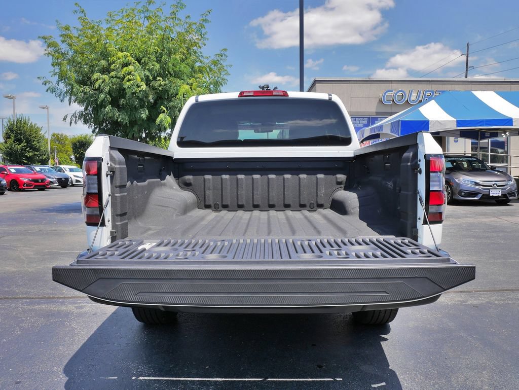Used 2024 Nissan Frontier S w/ Technology Package AWD/4WD image 15