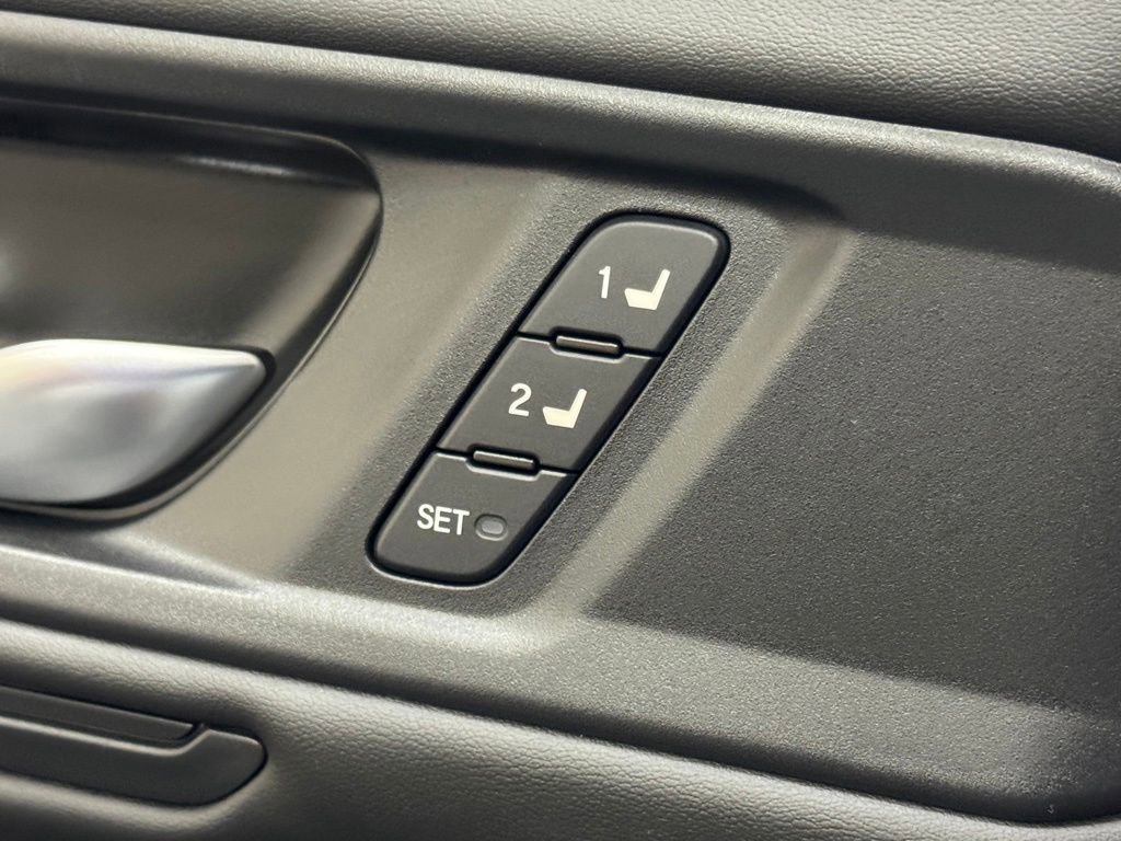 Used 2024 Honda Accord Sport image 15