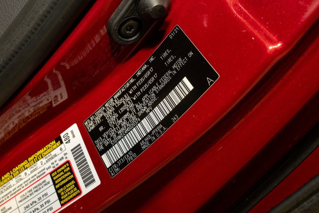 Used 2021 Toyota Sienna XLE image 20