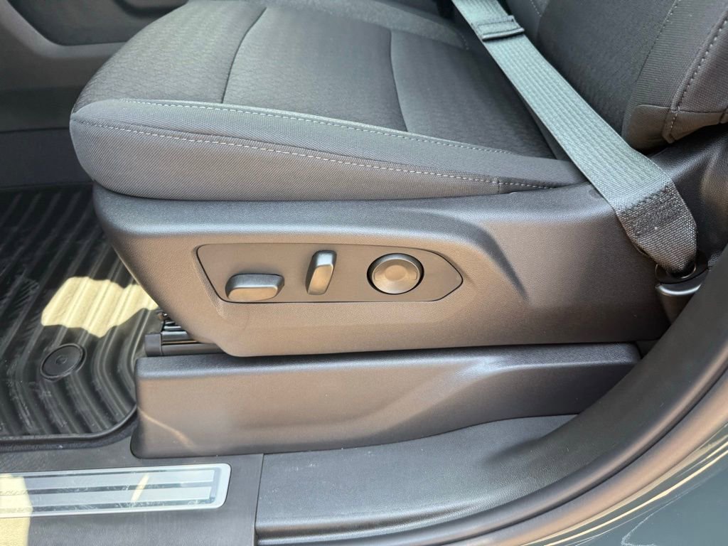 New 2026 Chevrolet Silverado 1500 LT w/ Texas Edition Plus RWD image 25