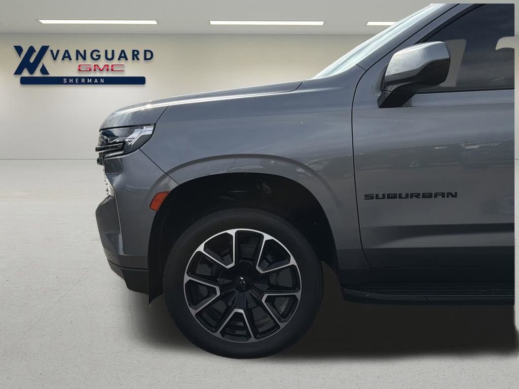Used 2021 Chevrolet Suburban RST image 12